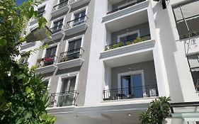 Royal Hill Apartments 2 By Ps